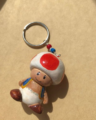 Breloc Toad Mario Bros din lut