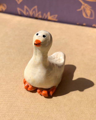 Silly Goose - figurină din lut