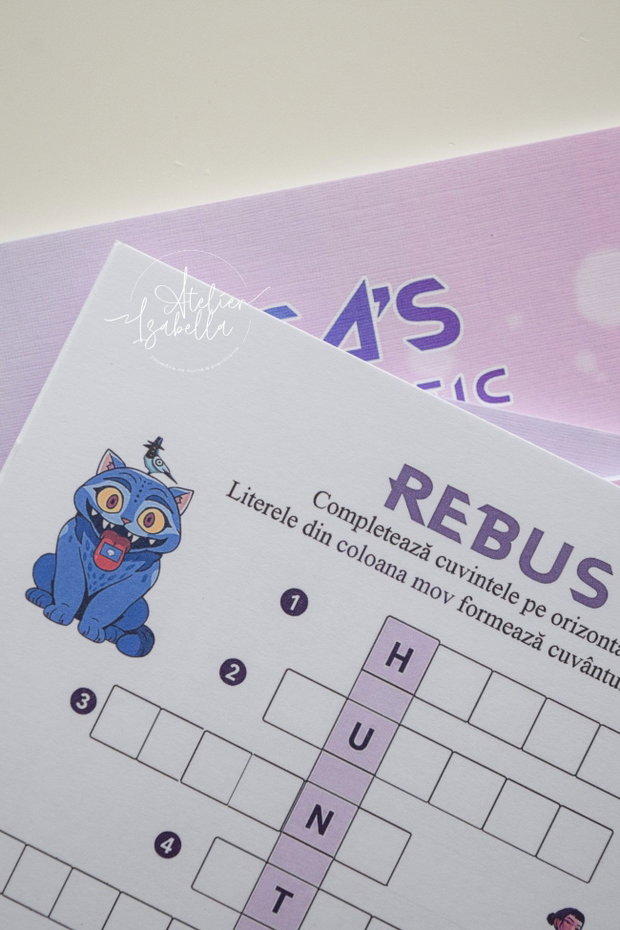 Cărți de colorat personalizate - Huntrix
