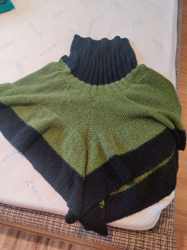 Pelerină verde