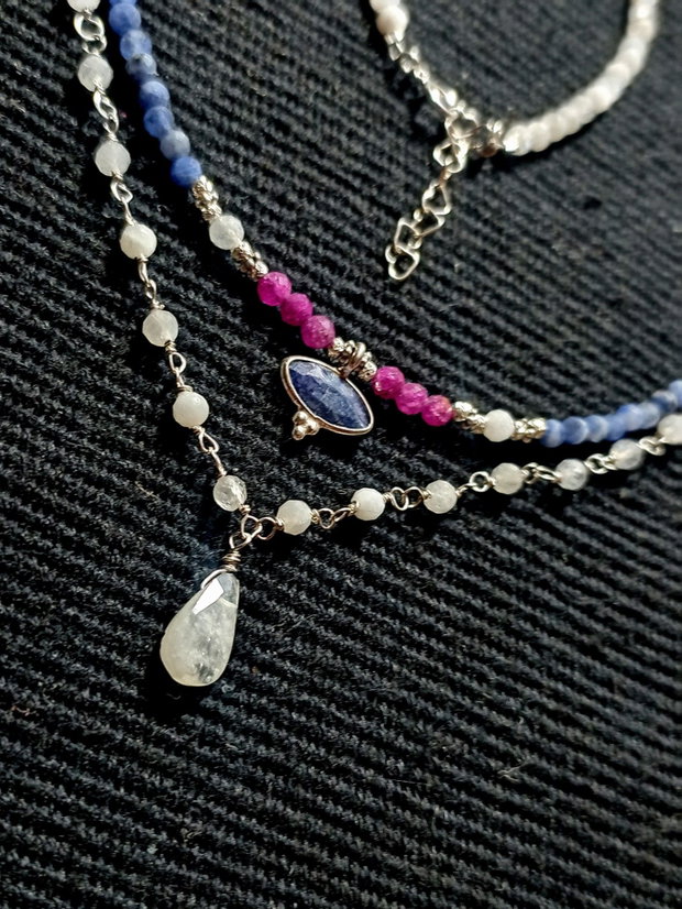 Colier argint Kianit rubin piatra lunii charm brioleta minimalist boho chic trendy