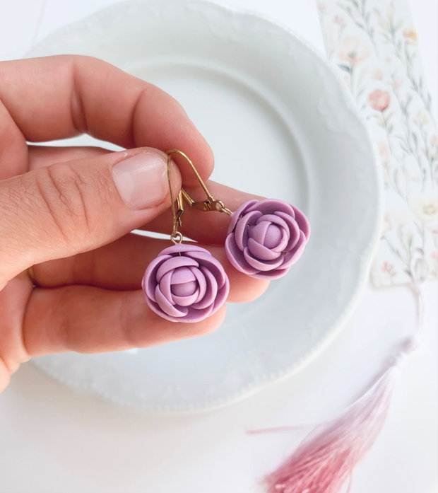Cercei Purple roses