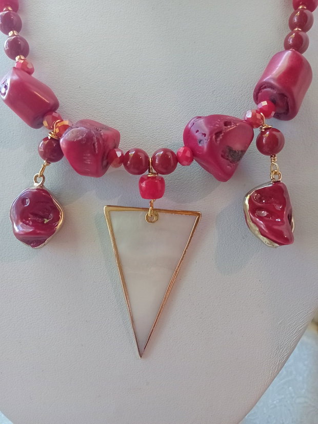 Colier coral,scoica,sidef,perle shell