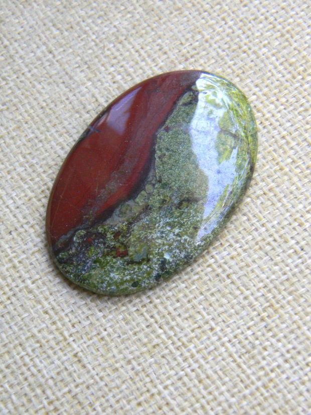 Caboson Dragon Blood Jasper (C40B)
