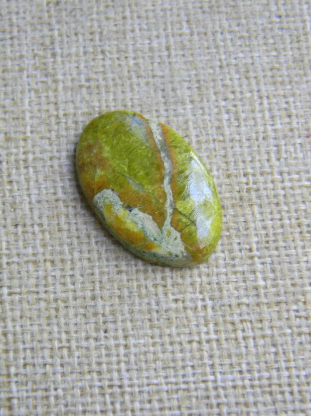 Caboson opal verde (C40B)