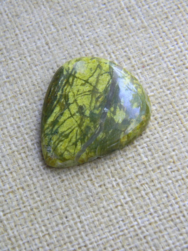 Caboson opal verde (C40B)