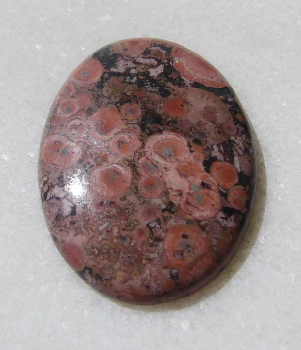 Popee jasper (INDIA - lucrat manual) cabochon aprox 41x30x6.4 mm