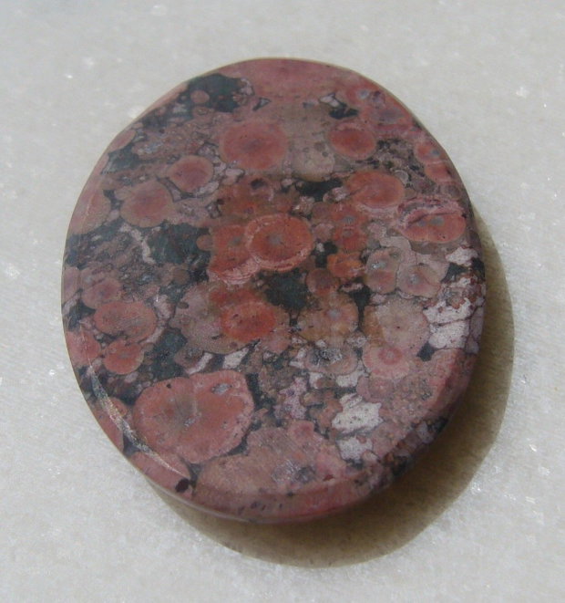 Popee jasper (INDIA - lucrat manual) cabochon aprox 41x30x6.4 mm