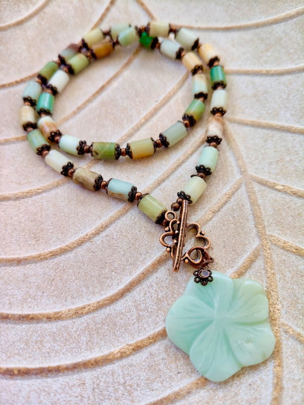 Colier vintage floare amazonit