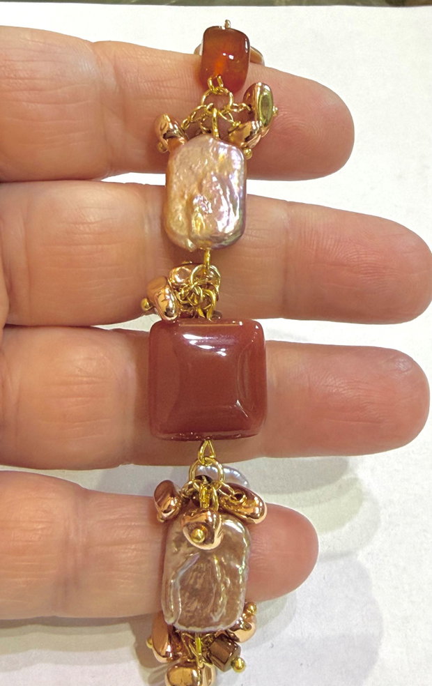 BRĂȚARĂ PERLE~PEACHY PEARLS~perle,agate,hematit,inox
