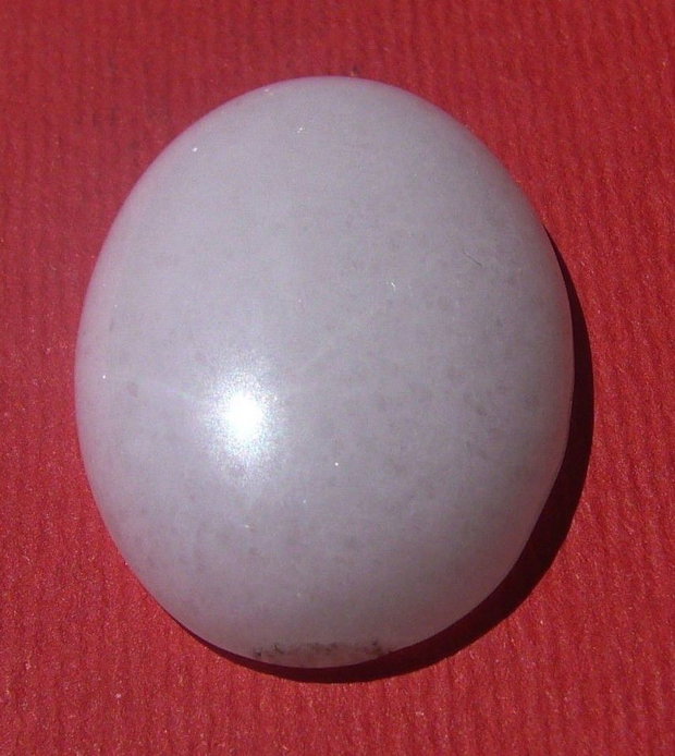 Jad alb cabochon aprox 30x22x6.5 mm