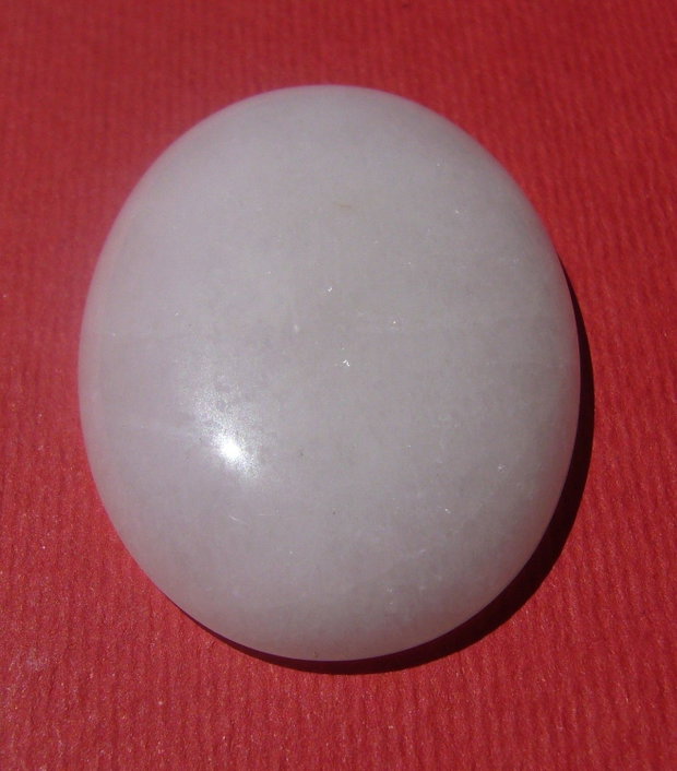 Jad alb cabochon aprox 30x22x6.5 mm