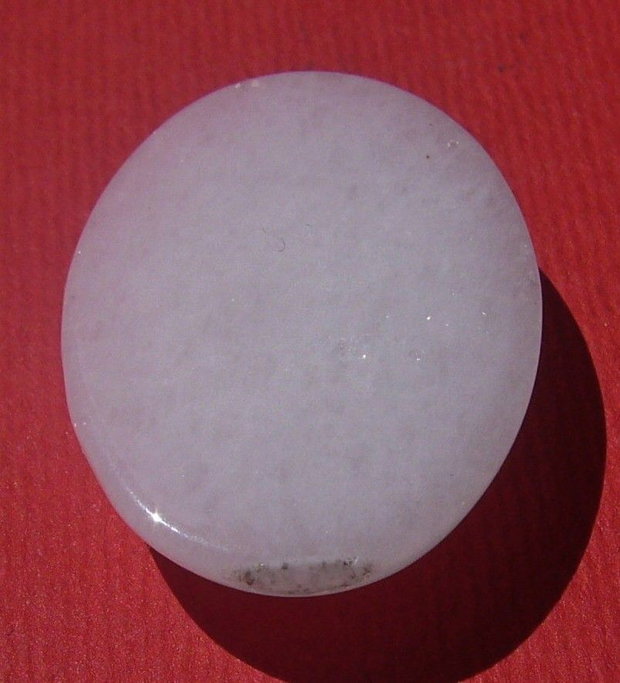 Jad alb cabochon aprox 30x22x6.5 mm