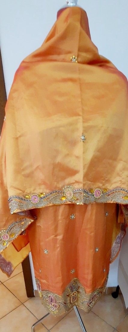 Costum indian complet