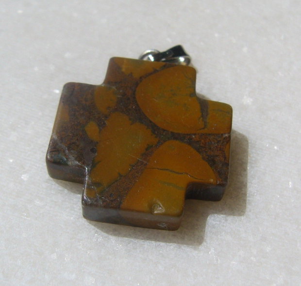 Pandantiv piatra semipretioasa aprox 20.5x20.5 mm(30 mm cu agatatoarea argintie)