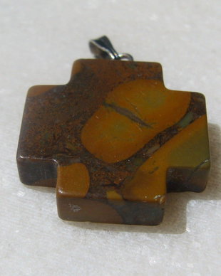 Pandantiv piatra semipretioasa aprox 20.5x20.5 mm(30 mm cu agatatoarea argintie)