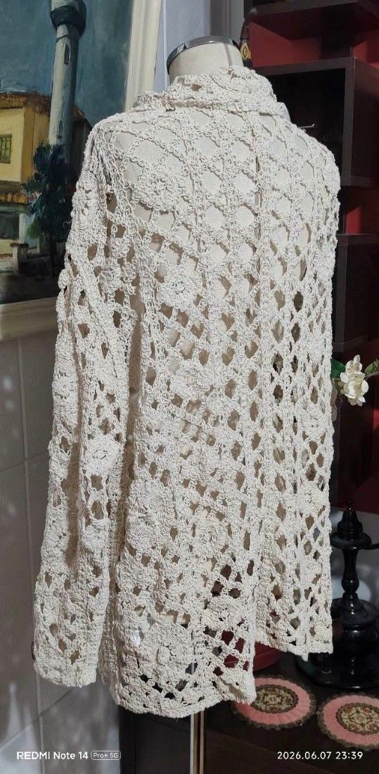 Cardigan jacheta croșetată