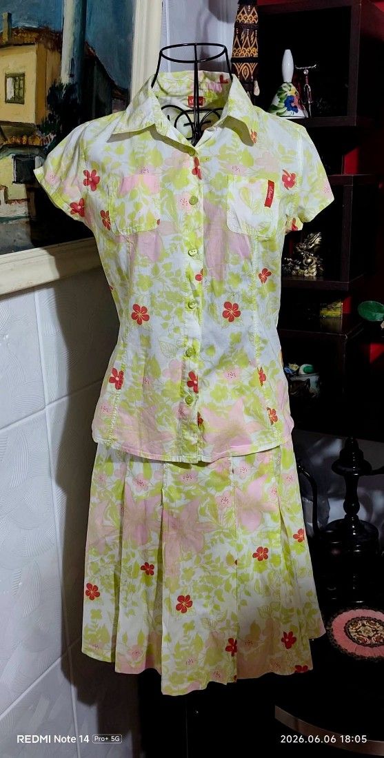 Costum vara mărime M