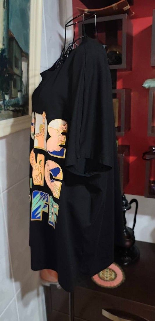 Tricou deosebit oversize
