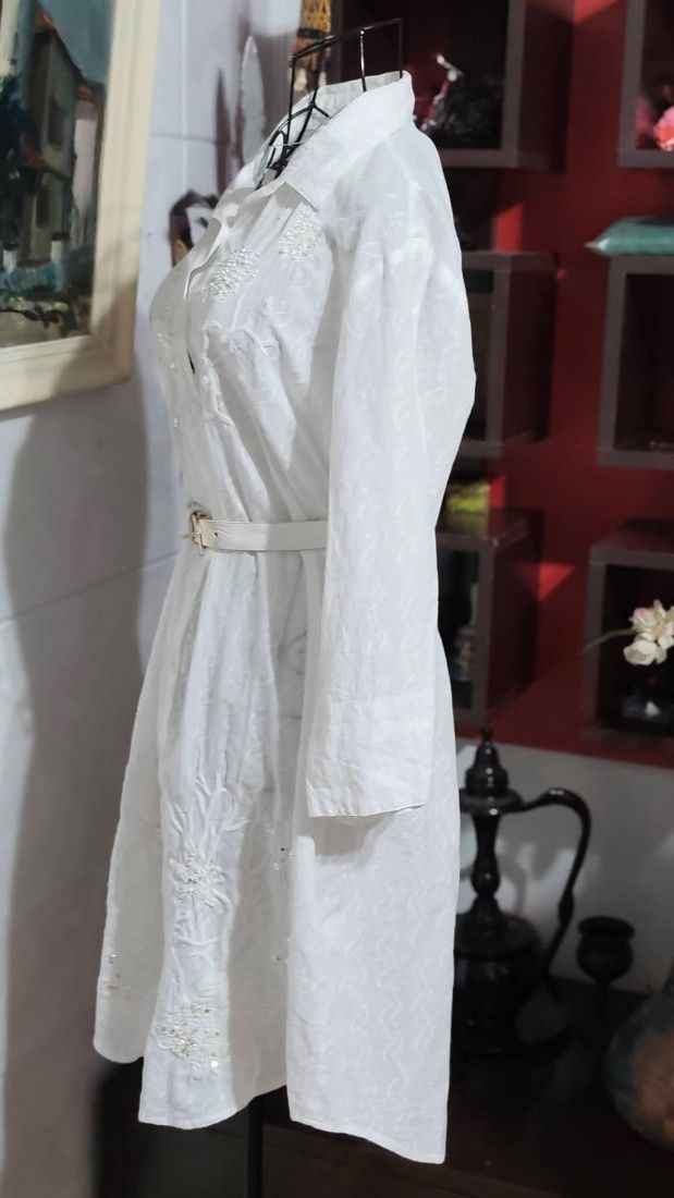 Rochie panza topita accesorizata
