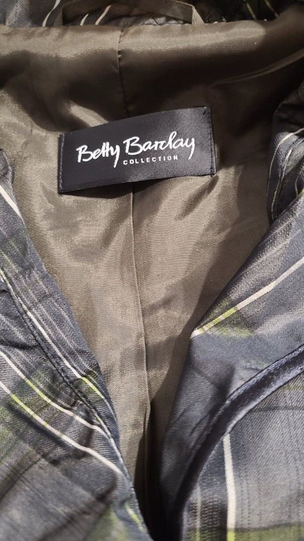 Sacou Betty Barlay mărime L