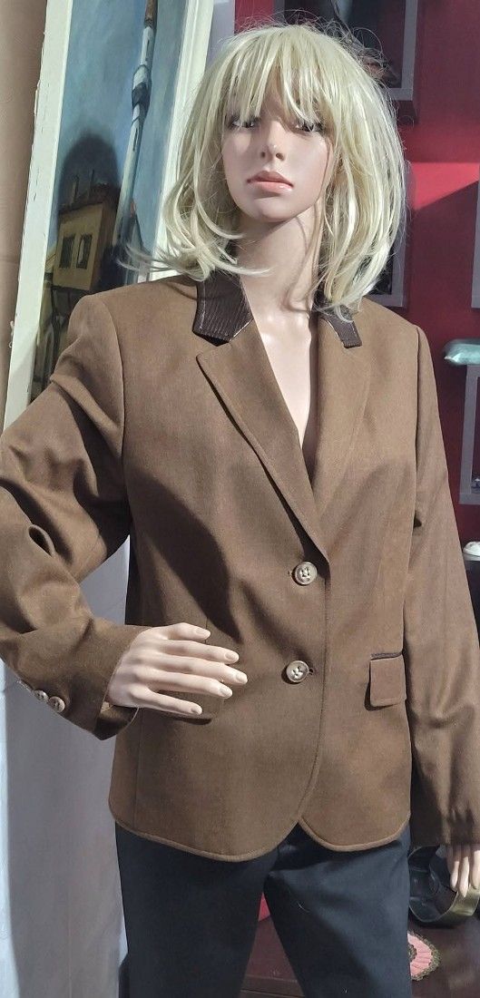 Sacou lana pura virgina mărime 44