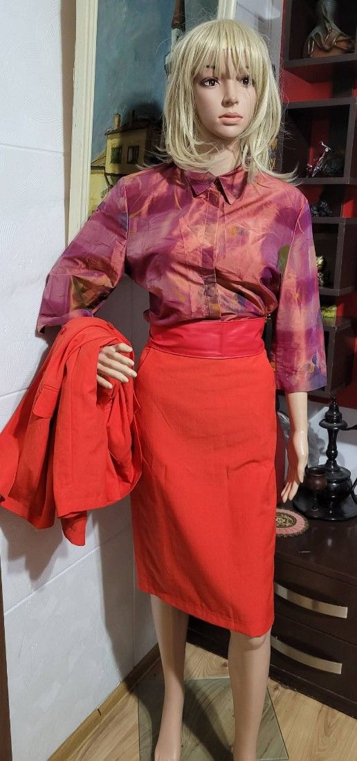 Costum versatil in doua piese