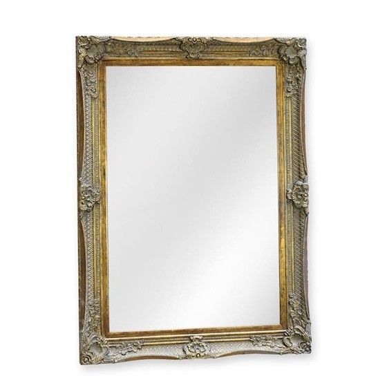 Oglinda monumentala din cristal cu o rama argintie