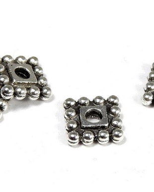 Distantier metalic, argintiu antichizat, 7x7 mm