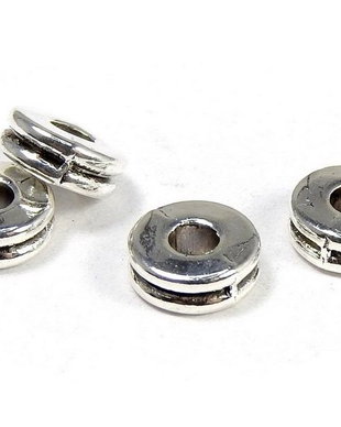 Distantier metalic, argintiu antichizat, 5x4 mm