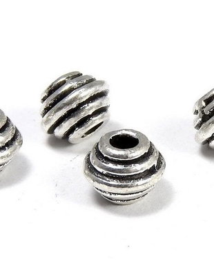 Distantier metalic, argintiu antichizat, 5x6.5 mm