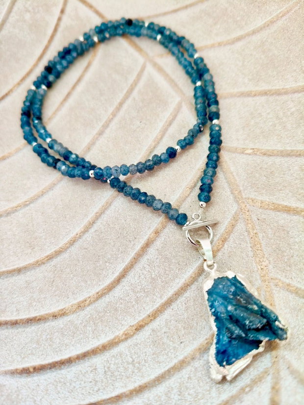 Colier CHOKER iolit & pandantiv kyanit brut natural