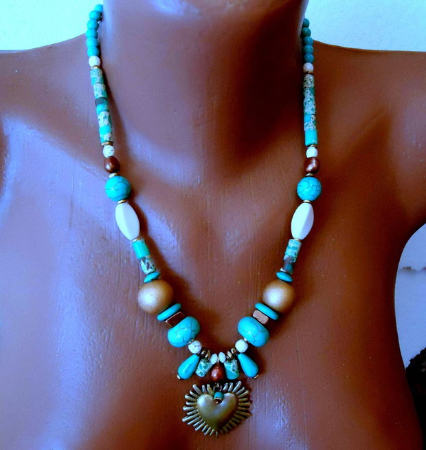 2 Coliere statement, acelasi pret. Pret pe bucata / Primul in nuante de turcoaz- bronz, cu jasp imperial, al doilea cu perle nat maron roscat, agate negru gri striped si carneol
