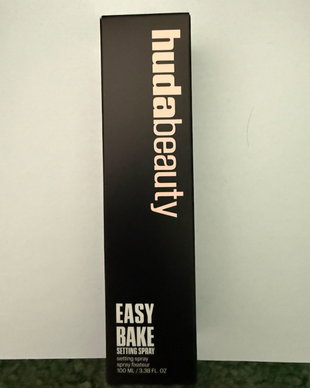 Spray fixare machiaj