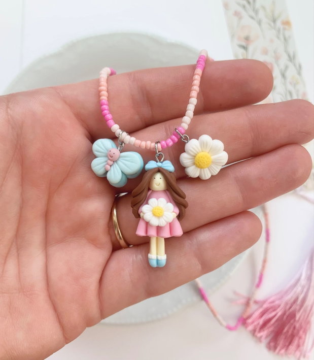 Colier Fetita cu fluture