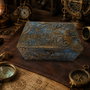 Casetă  decorată manual, design steampunk vintage, cadou ideal pentru bărbați