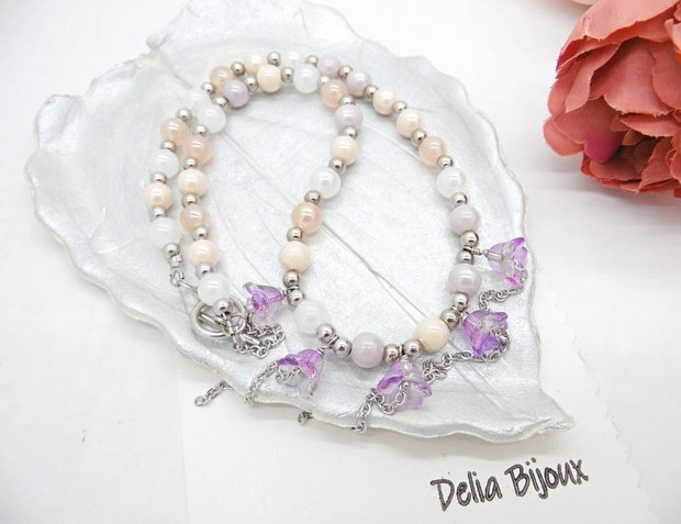 Colier Handmade cu Flori Mov și Mărgele Perlate Eleganță și Farmec Romantic (cod1451)