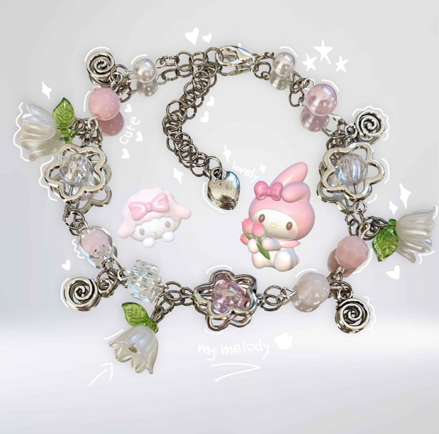 Bratara handmade My Melody Blossom