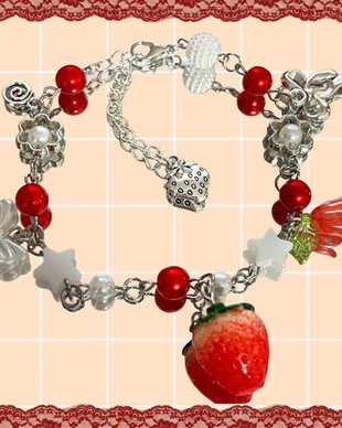 Bratara handmade Strawberry Shortcake