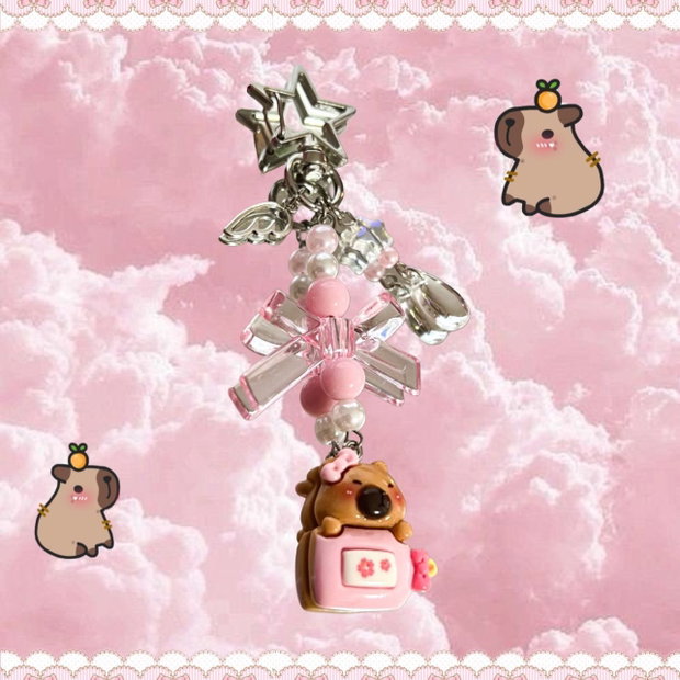 Breloc handmade Capybara