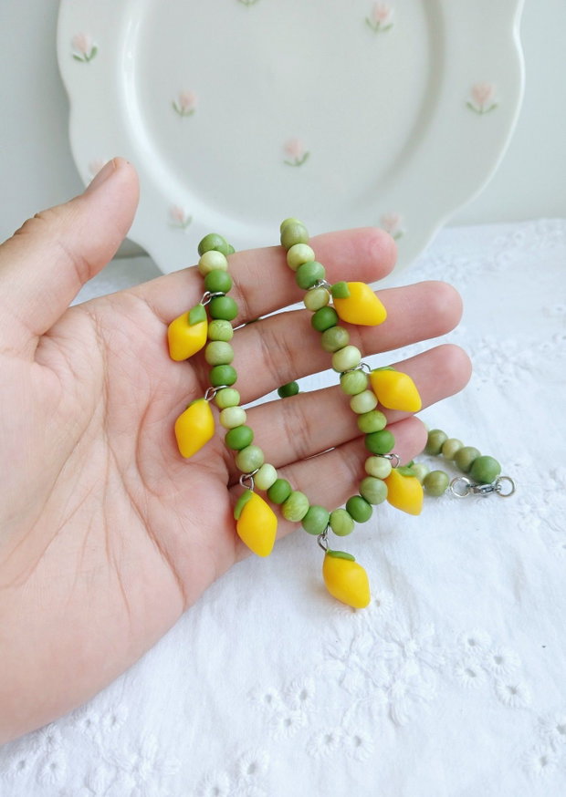Colier Lemons
