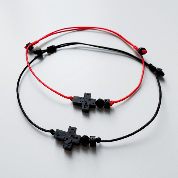 Set bratari pentru el si ea cu turmalina neagra si cruciulita din lava vulcanica - protectie