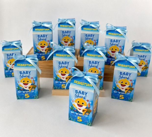 Cutii dulciuri Baby shark personalizate