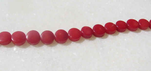 Coral sirag de 40 cm format din 73 bucati banuti de aprox 5.5x3 mm