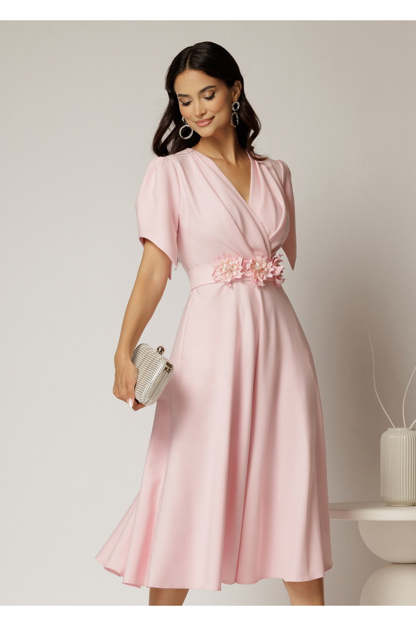 Rochie midi roz de ocazie cu pliuri pe bust si cordon detasabi cu flori