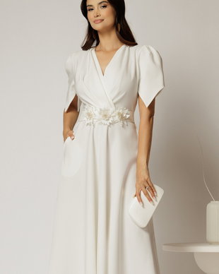 Rochie midi alba de ocazie cu pliuri pe bust si cordon detasabi cu flori