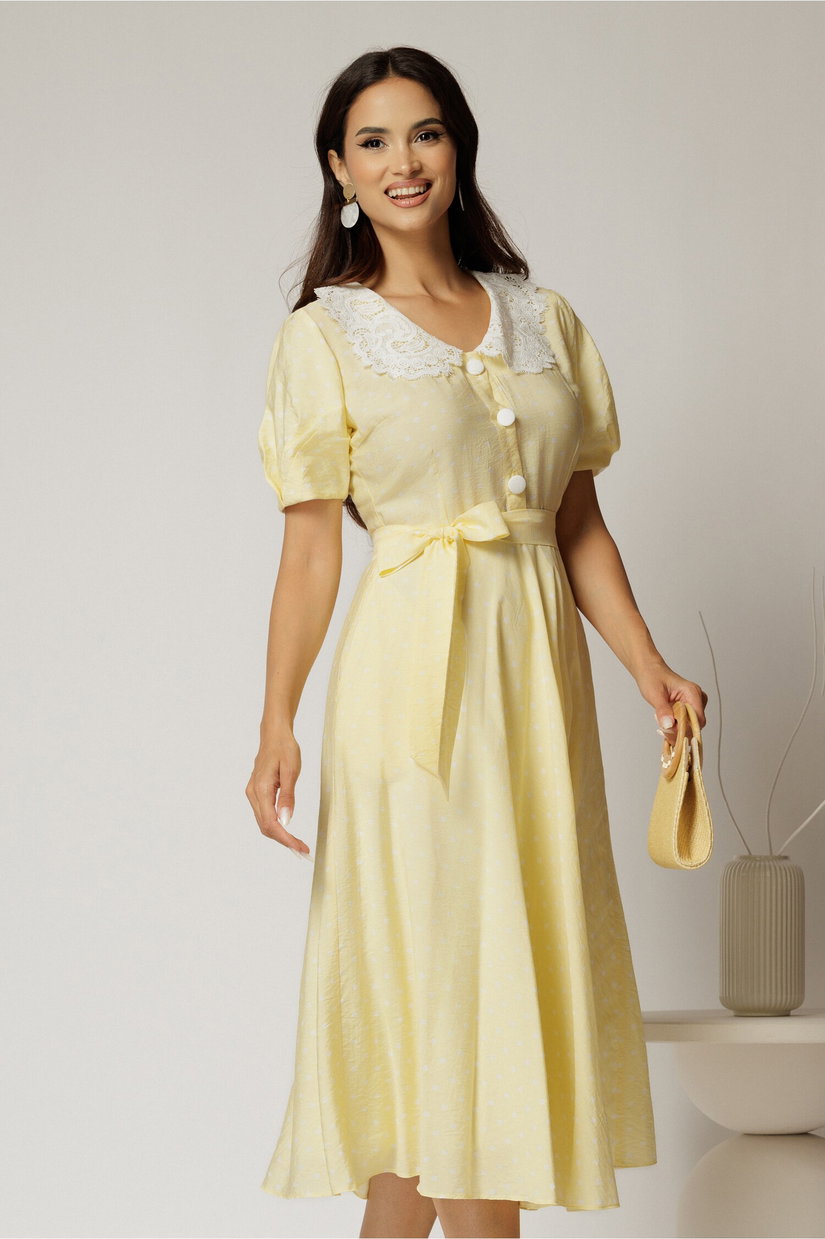 Rochie midi galbena cu buline de zi si guler brodat