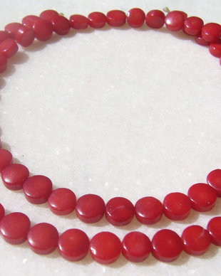 Coral sirag de 40 cm format din 73 bucati banuti de aprox 5.5x3 mm