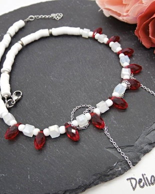Colier handmade estival alb-roșu (cod1452)