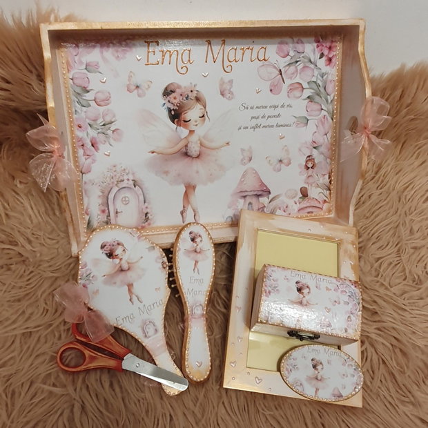 Set personalizat pentru taierea motului / tema zana, fluturi, taram magic